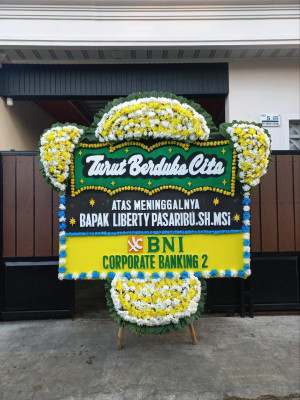 Papan Bunga Duka di Binjai Utara