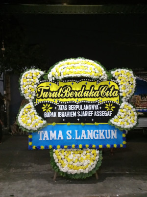 Papan Bunga Duka di Binjai Utara